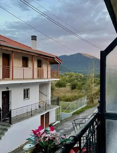 בית נופש Loukia's Place ויטינה