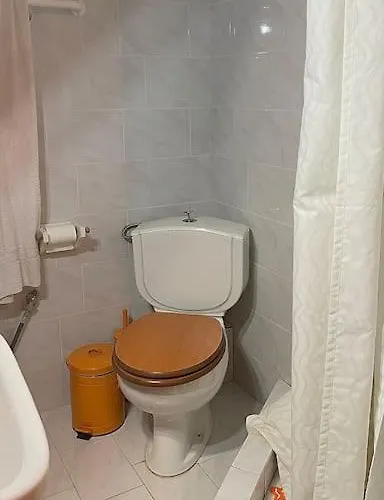 Loukia's Place ויטינה