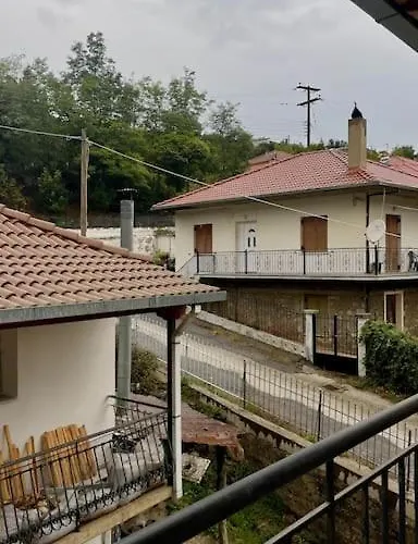 Loukia's Place בית נופש